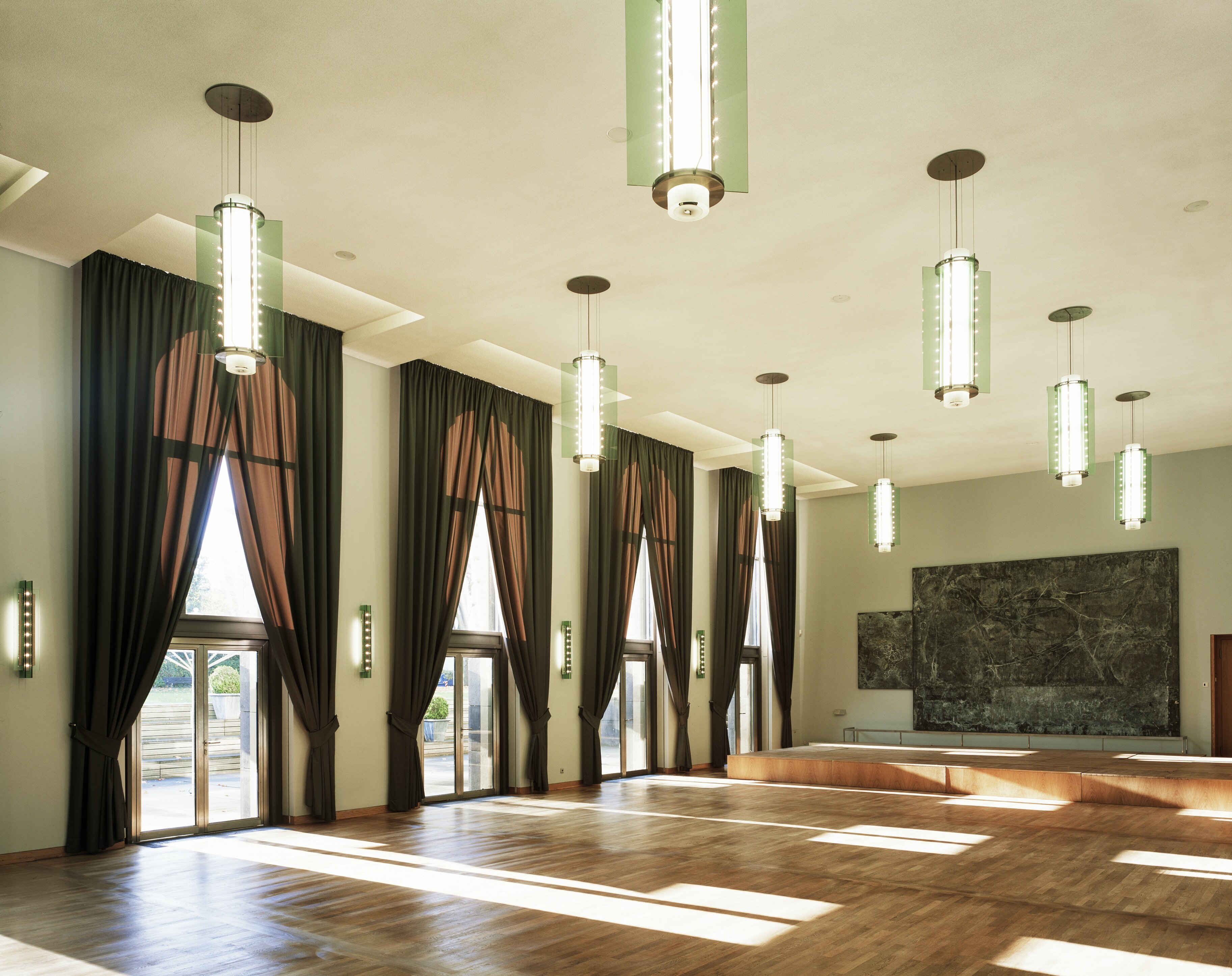 Kronleuchter & Wandleuchten