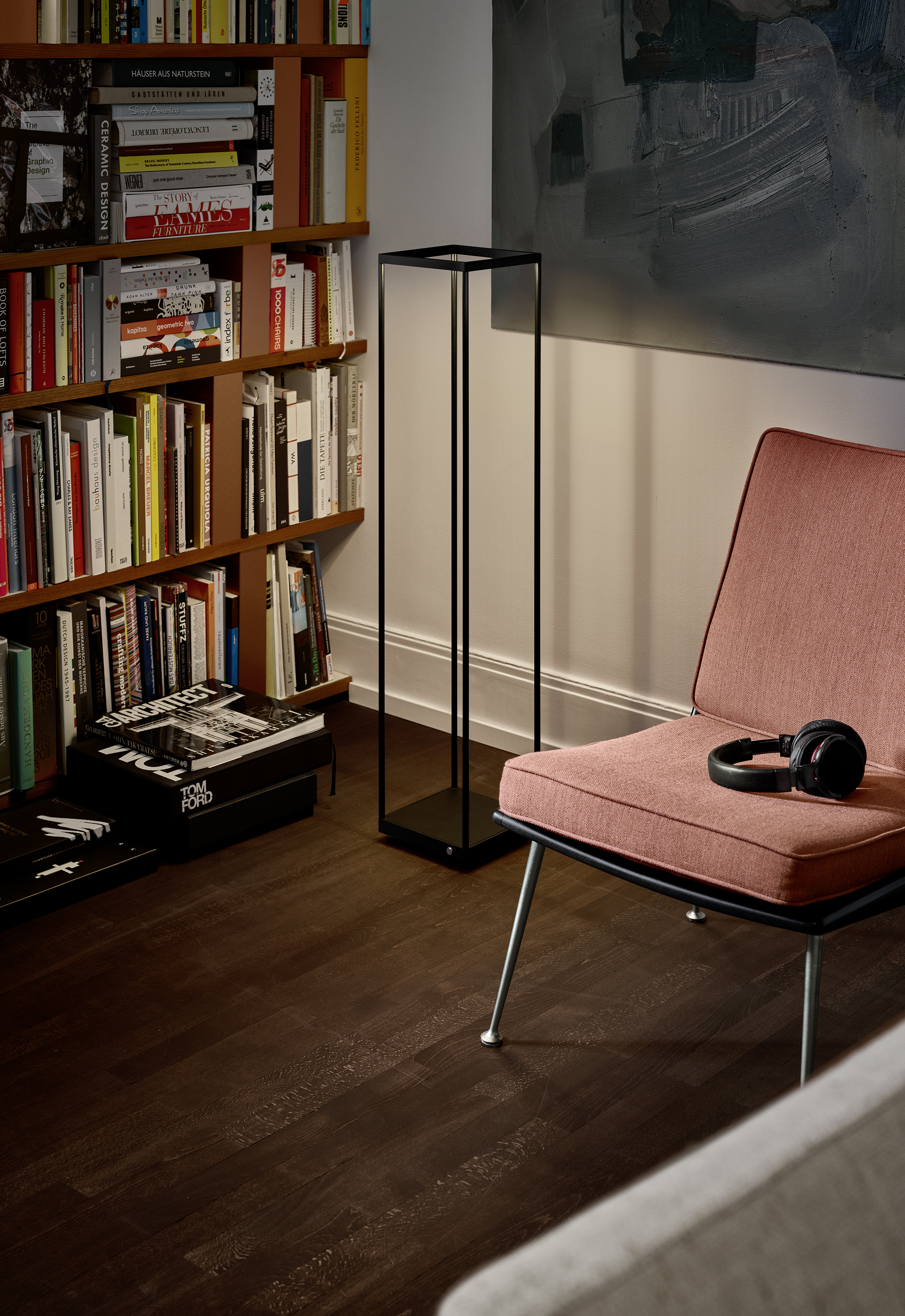 REFLEX² Floor S 100 black © Studio Olaf Becker